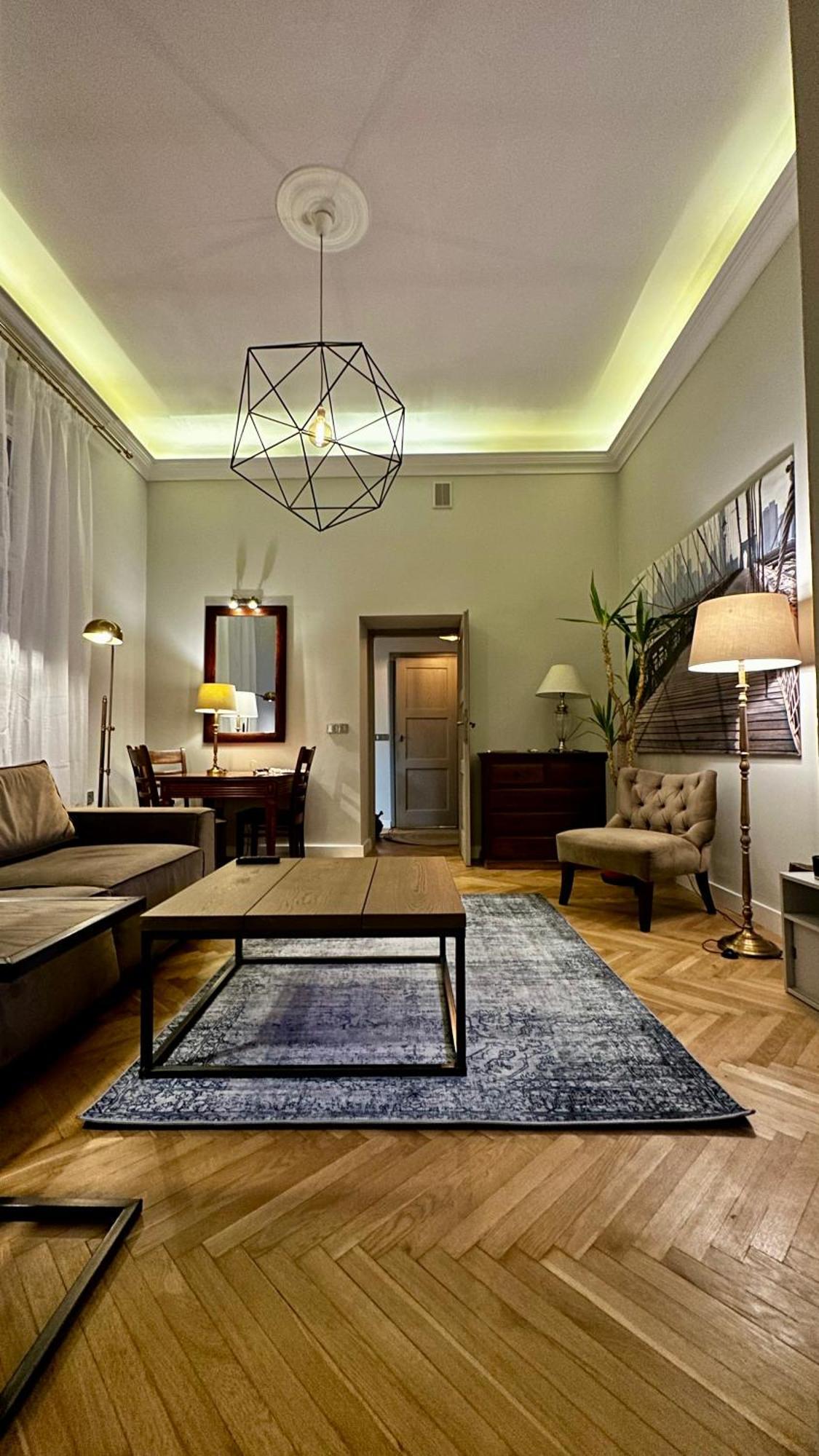 4M High Apartment In Heart Of Warsaw! Bagian luar foto